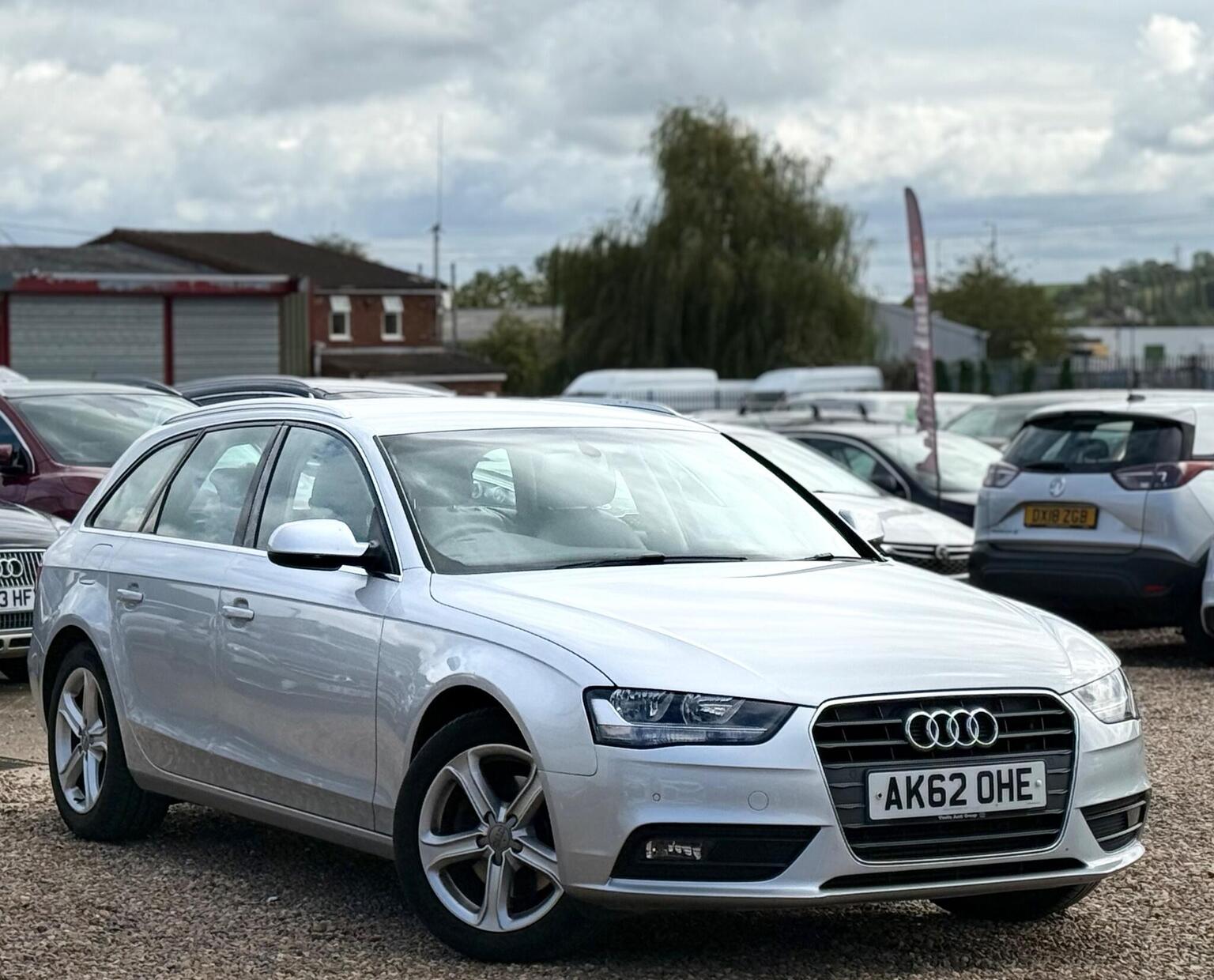 2012 Audi A4 Avant 1.8 TFSI SE Euro 5 (s/s) 5dr in silver — photo 1 of 50