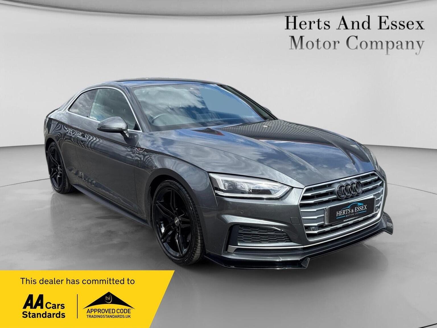 Audi A5 - image 1 of 29