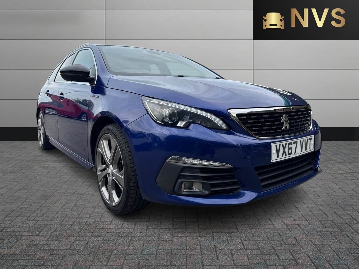 Peugeot 308 SW - image 1 of 13