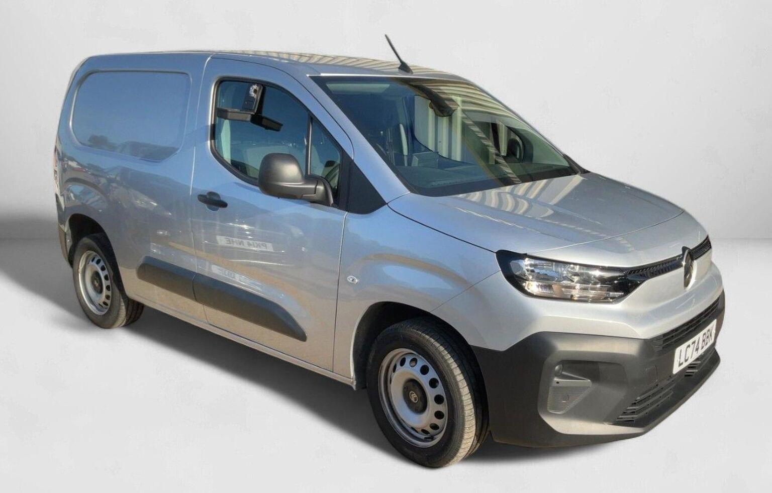 Citroen Berlingo - image 1 of 7