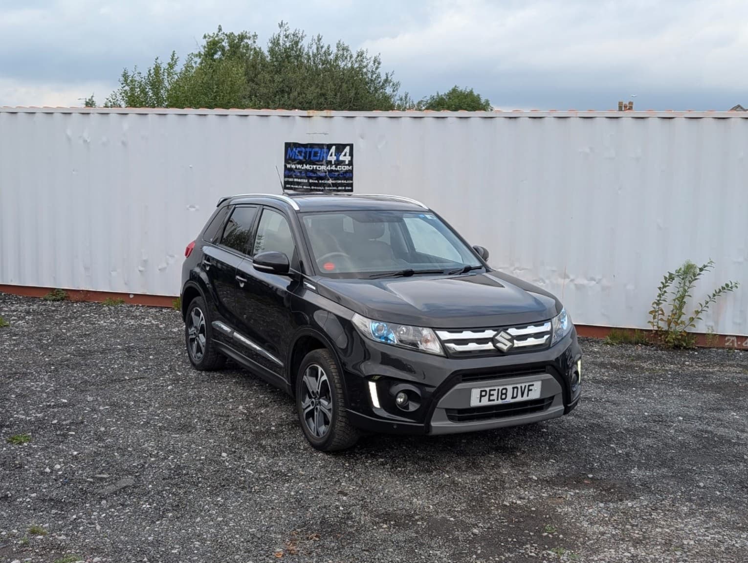 Suzuki Vitara - image 1 of 53