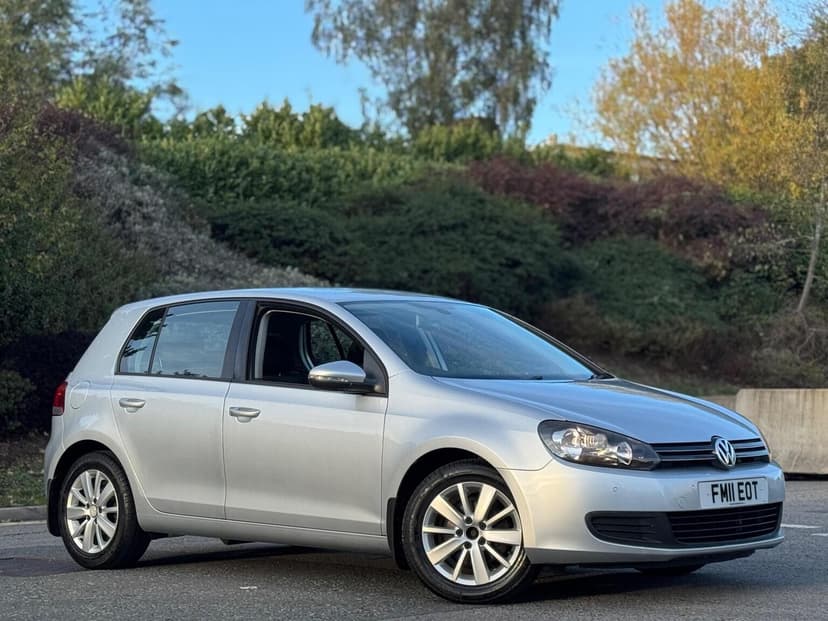 2011 VOLKSWAGEN GOLF