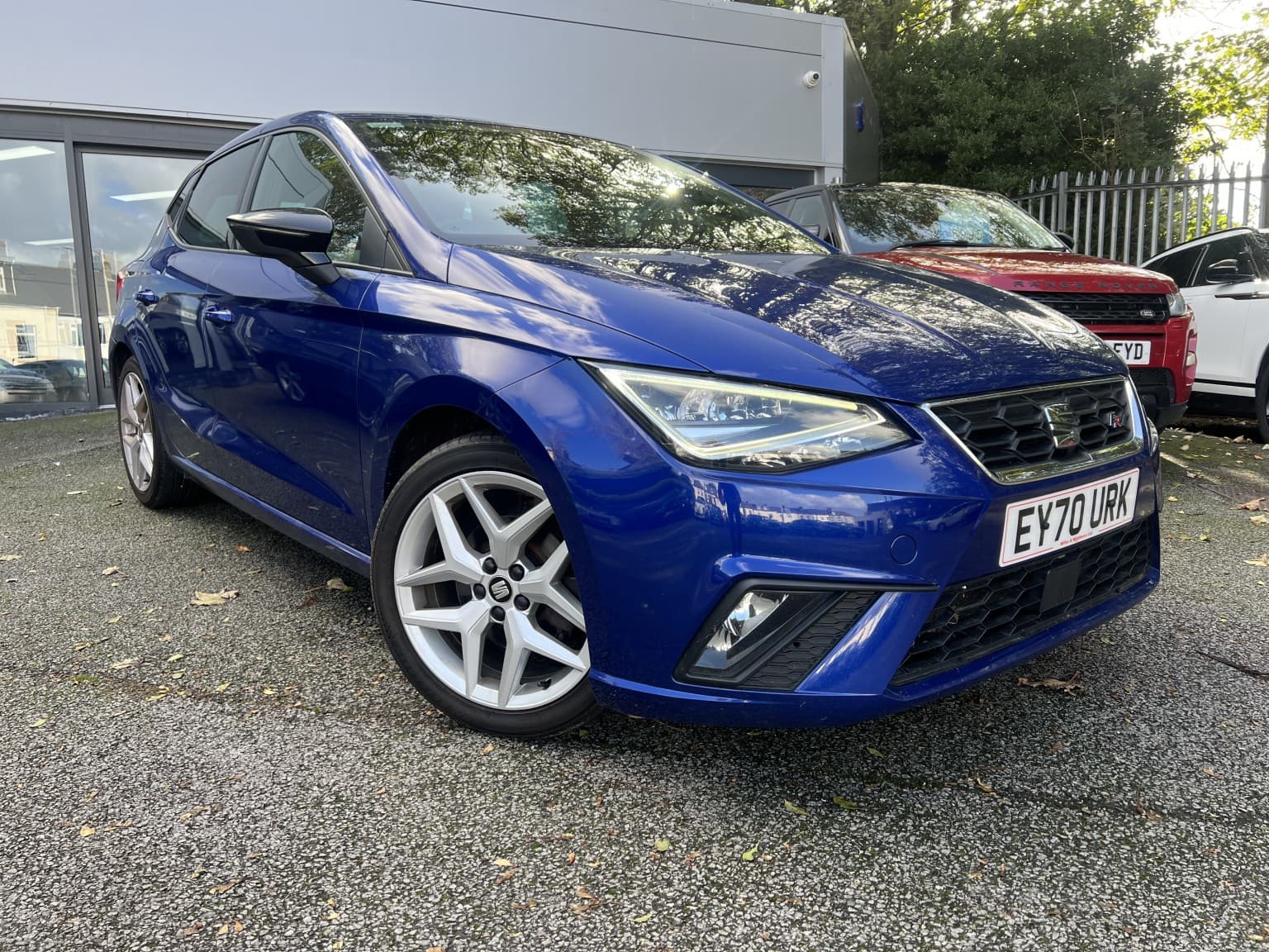 SEAT Ibiza - image 1 of 19