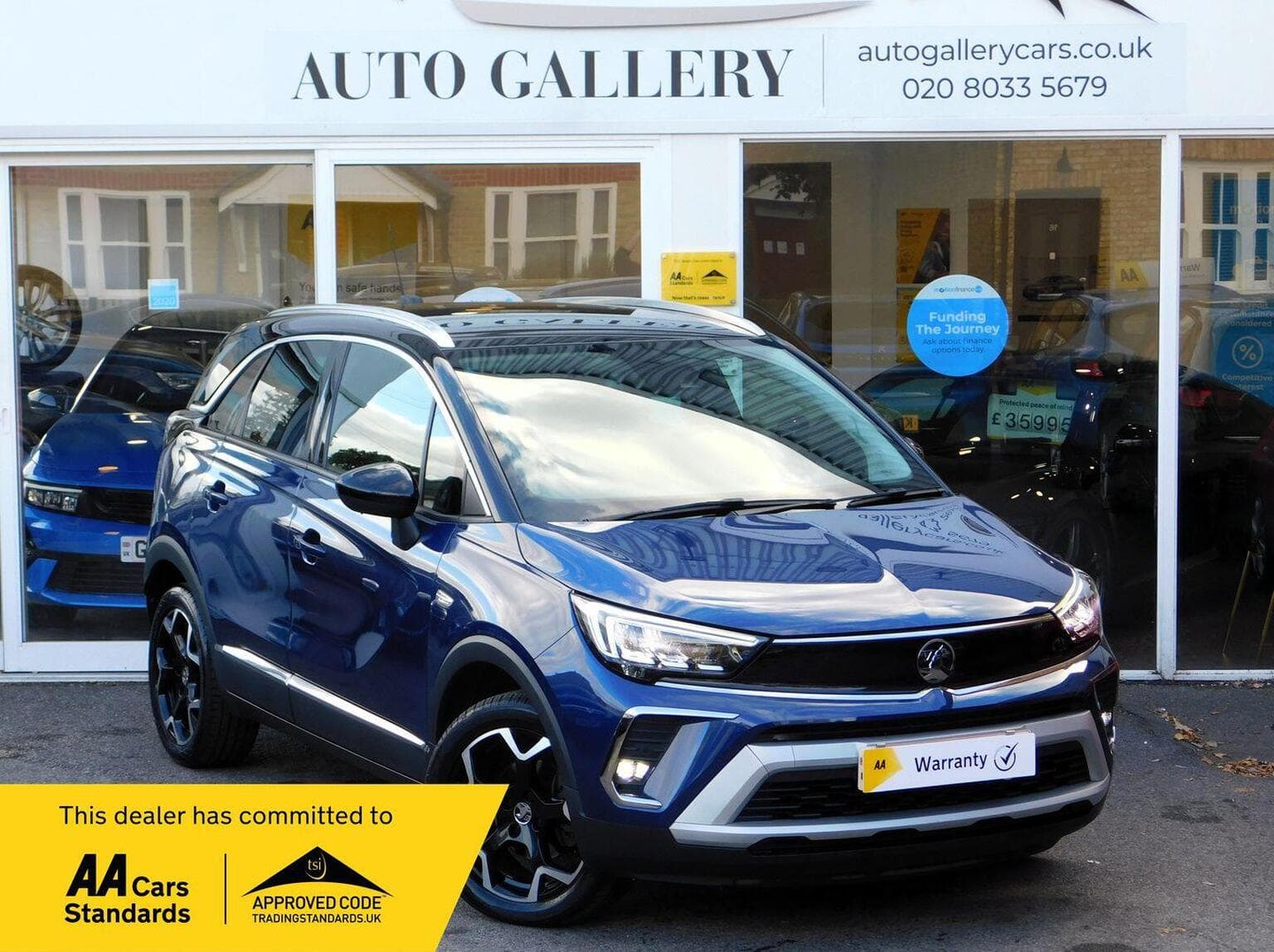 Vauxhall Crossland - image 1 of 100