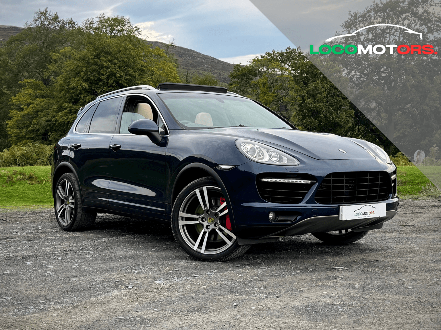 Porsche Cayenne - image 1 of 68