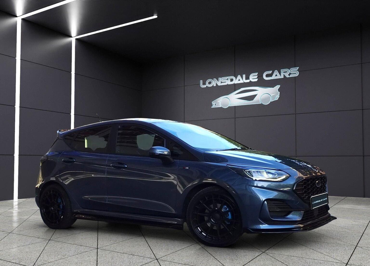 Ford Fiesta - image 1 of 52