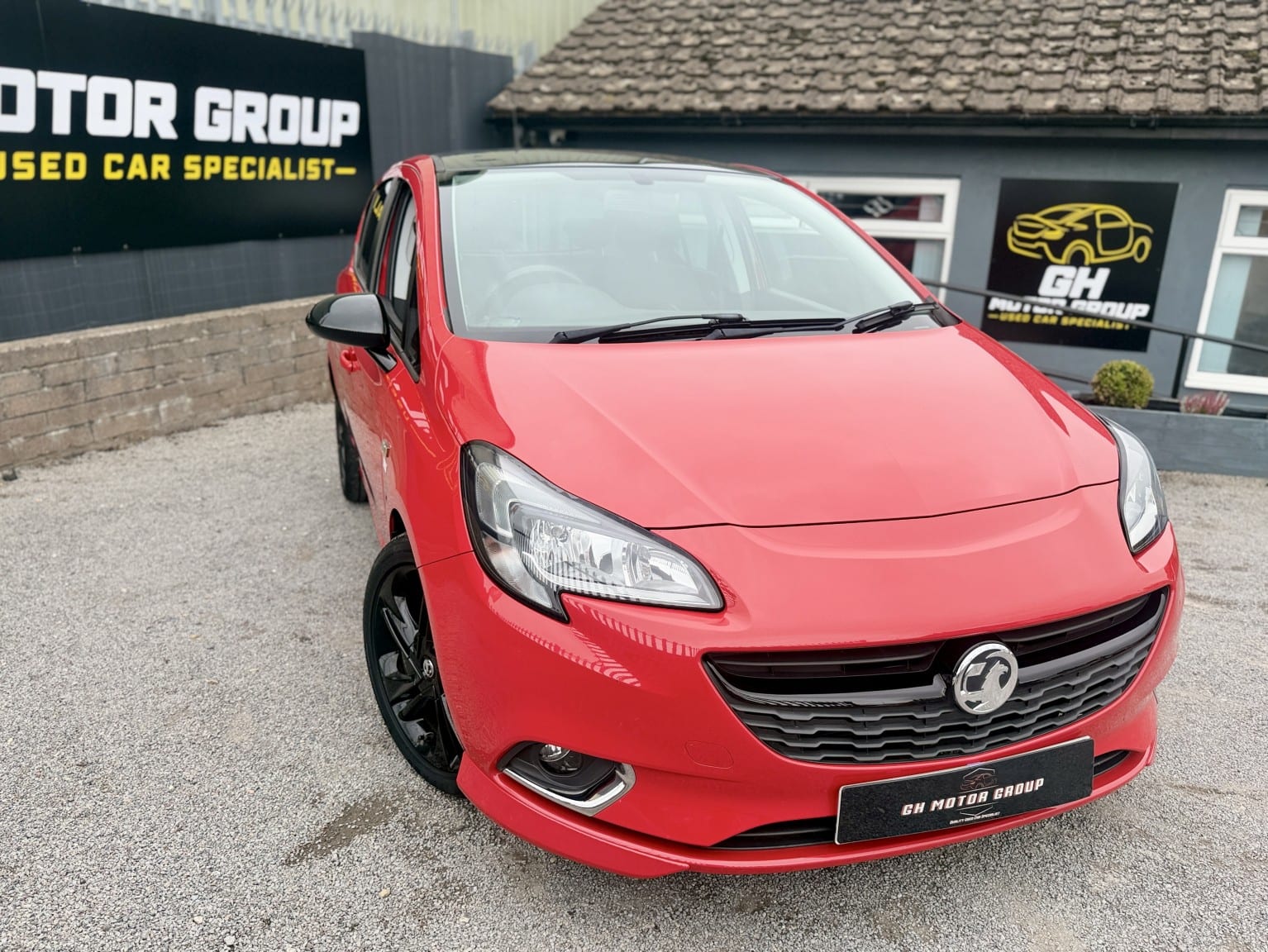 Vauxhall Corsa - image 1 of 26