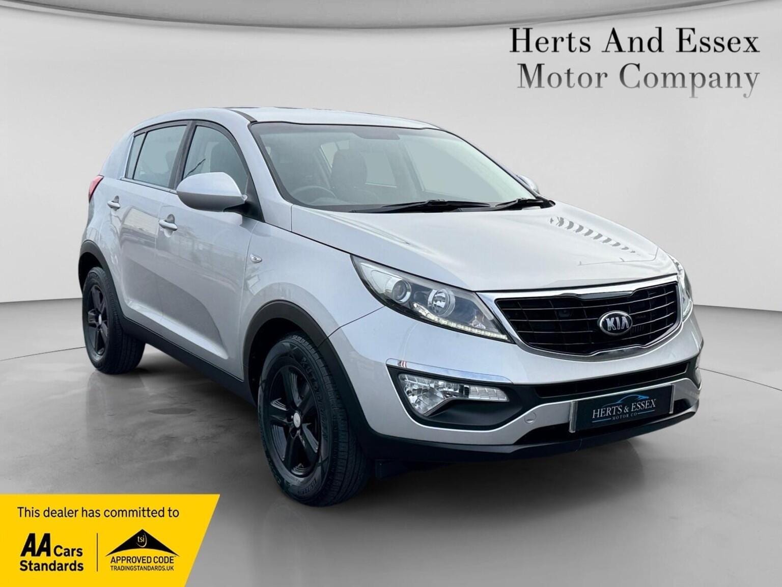 Kia Sportage - image 1 of 46
