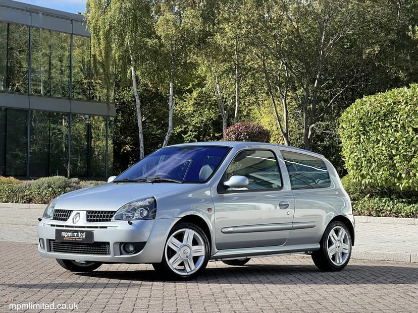 2001 RENAULT CLIO
