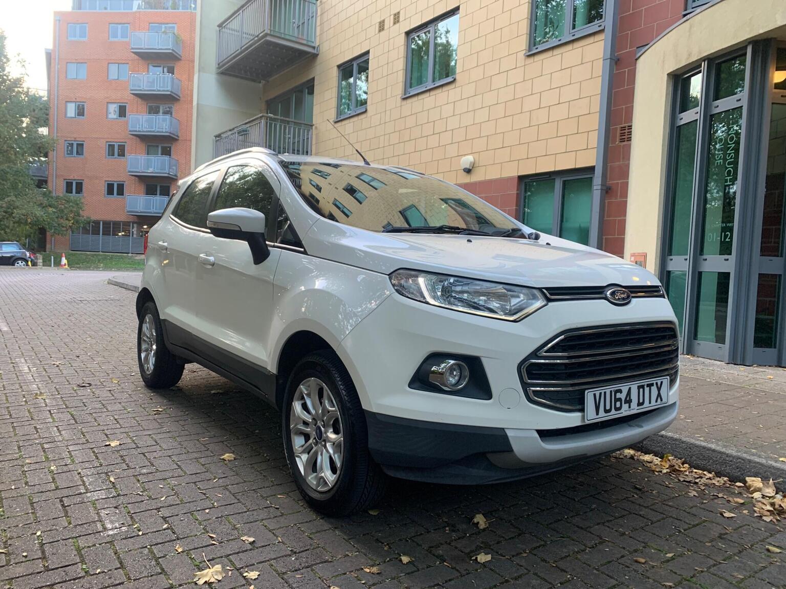 2014 Ford EcoSport 1.0T EcoBoost Titanium 2WD Euro 5 (s/s) in white — photo 1 of 33