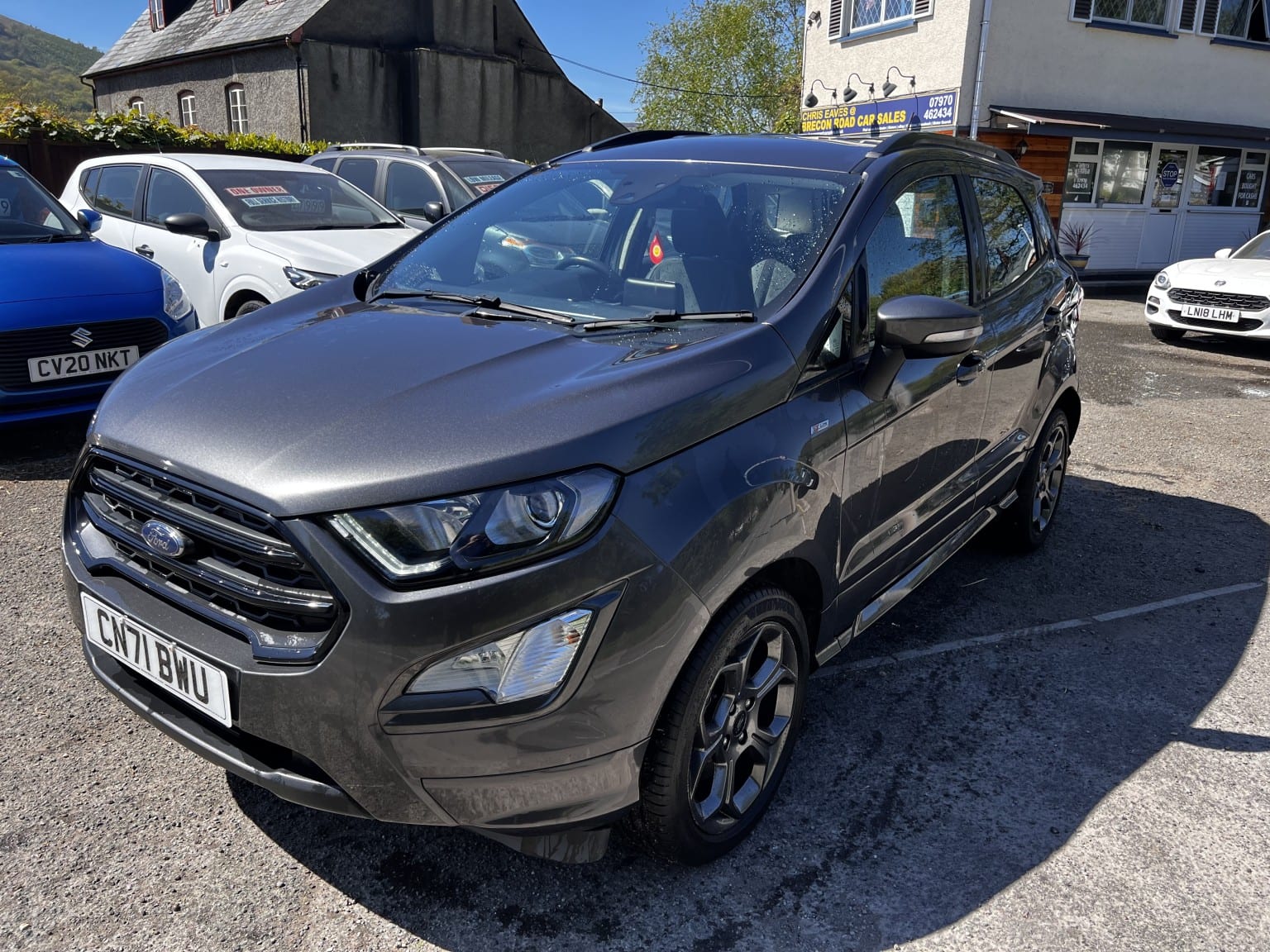 Ford EcoSport - image 1 of 35