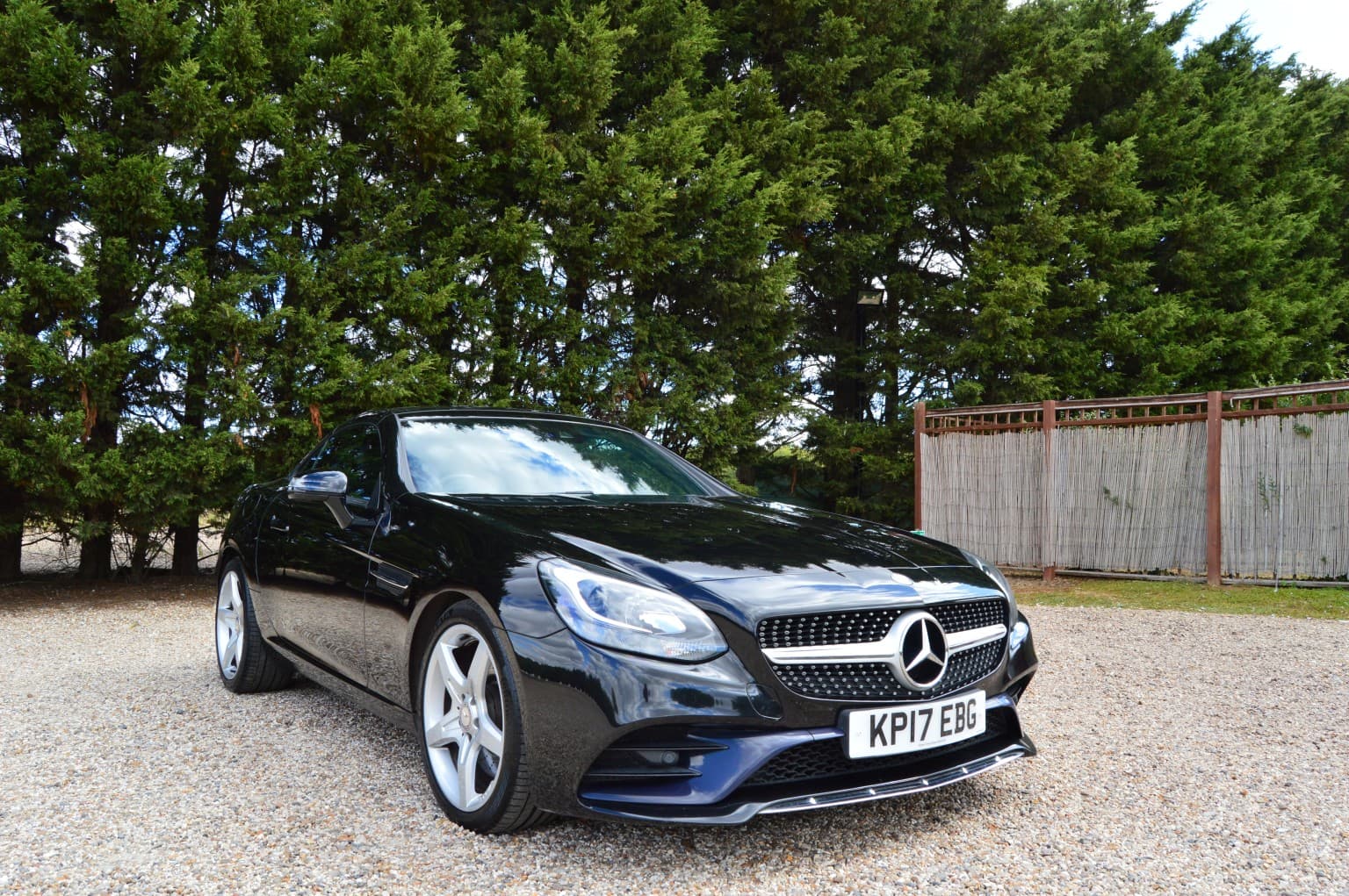 Mercedes-Benz SLC - image 1 of 32