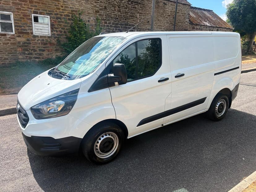 2022 FORD TRANSIT CUSTOM
