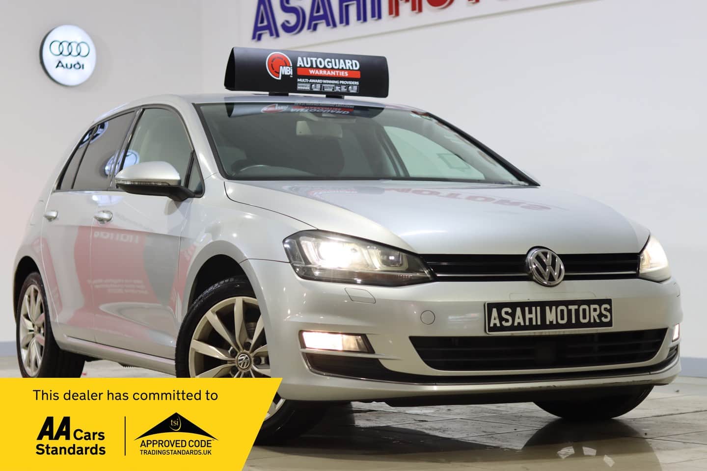 Volkswagen Golf - image 1 of 88