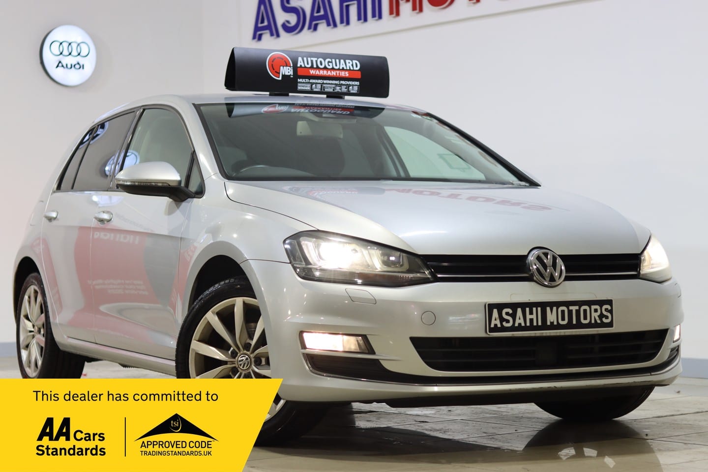Volkswagen Golf - image 1 of 88