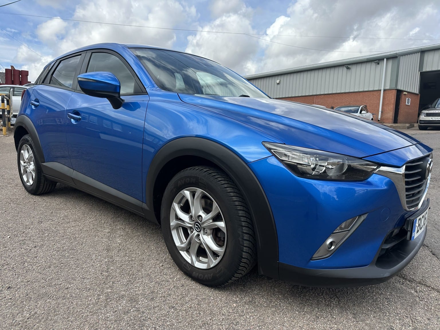 Mazda CX-3 - image 1 of 30