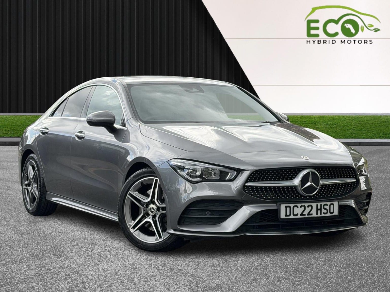 Mercedes-Benz CLA - image 1 of 47