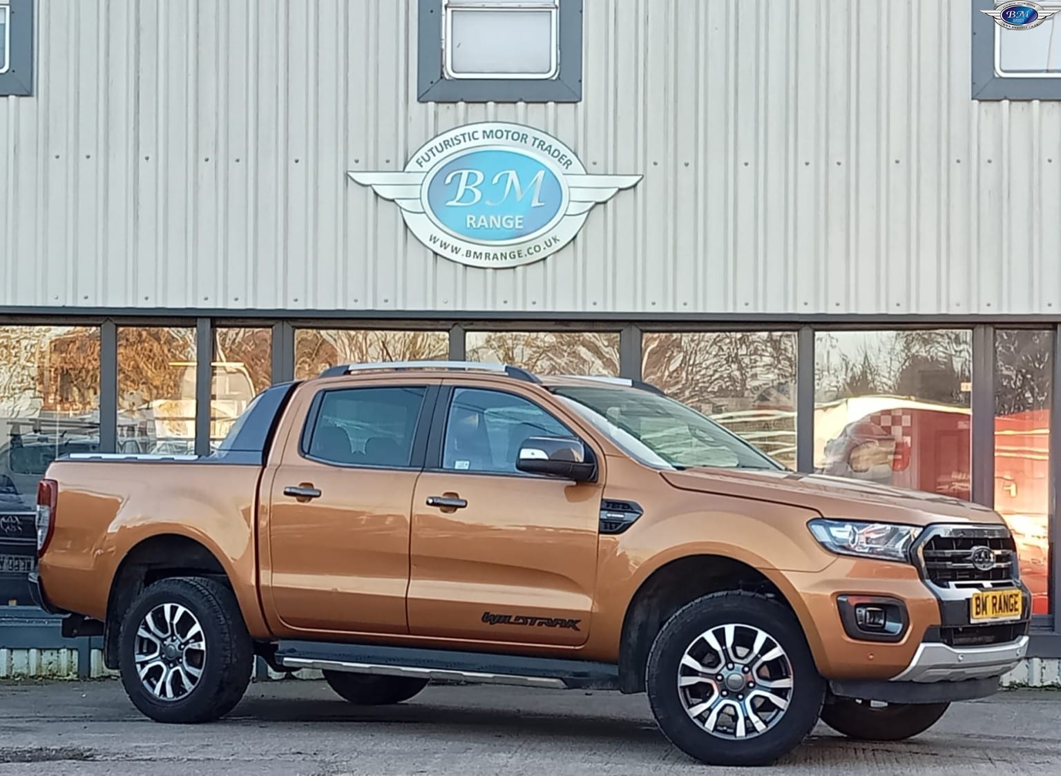 Ford Ranger - image 1 of 22