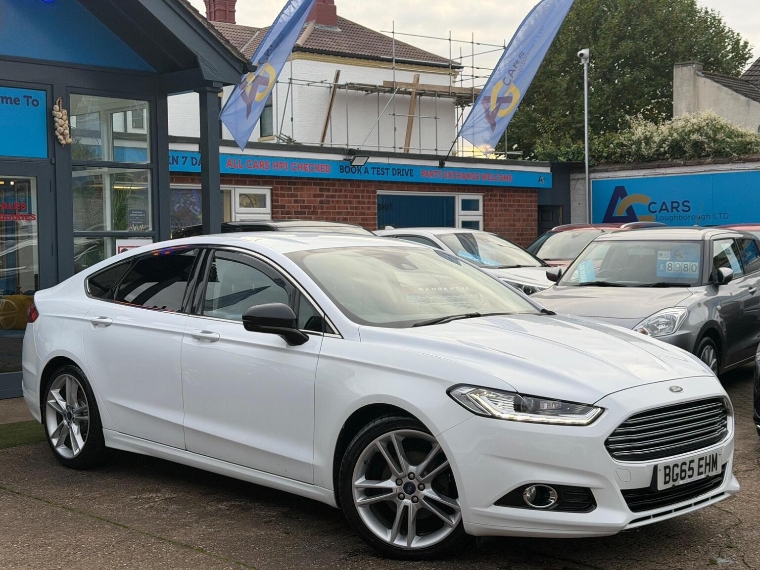 2015 Ford Mondeo 2.0 TDCi Titanium Euro 6 (s/s) 5dr in white — photo 1 of 69