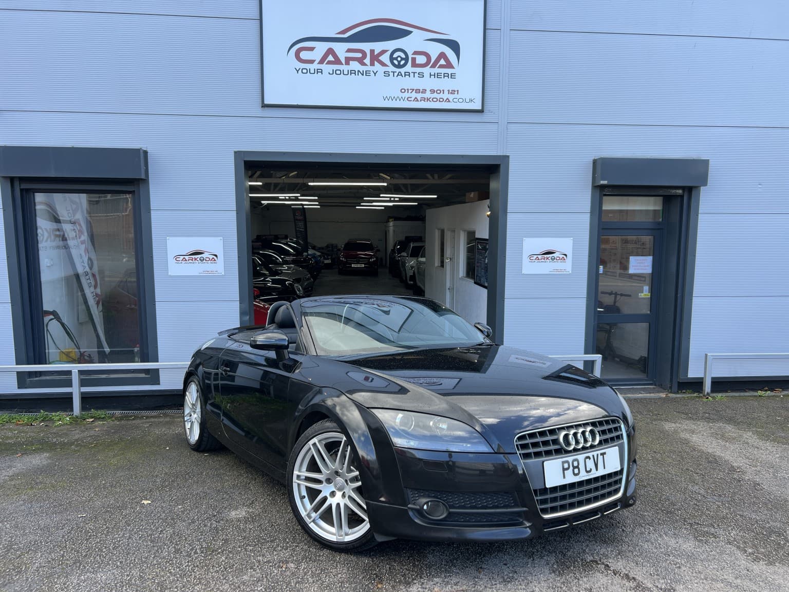 Audi TT - image 1 of 87