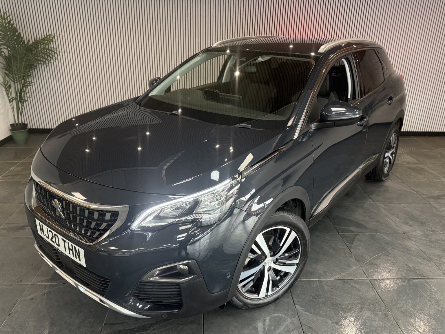 Peugeot 3008 - image 1 of 27