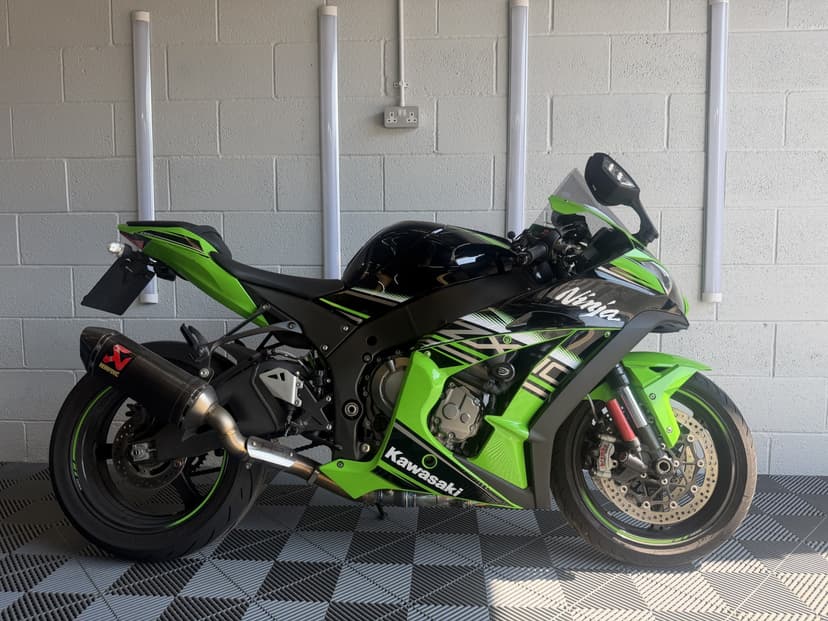 2019 KAWASAKI NINJA ZX-10R