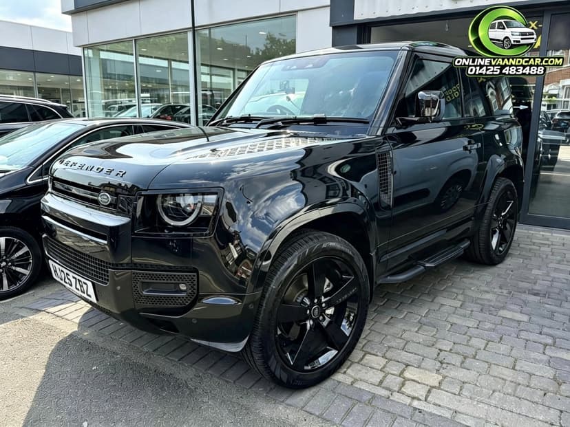 2025 LAND ROVER DEFENDER 90