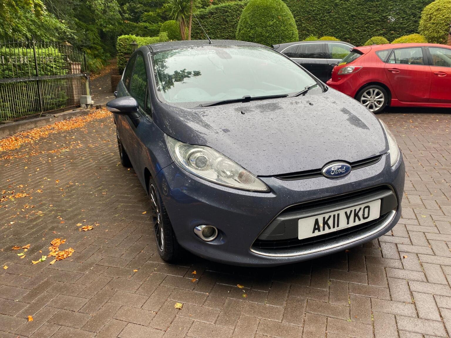 Ford Fiesta - image 1 of 21