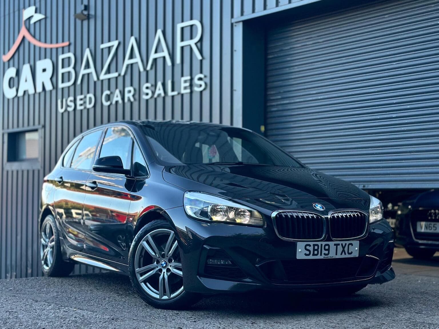 BMW 2 Series Active Tourer - image 1 of 52