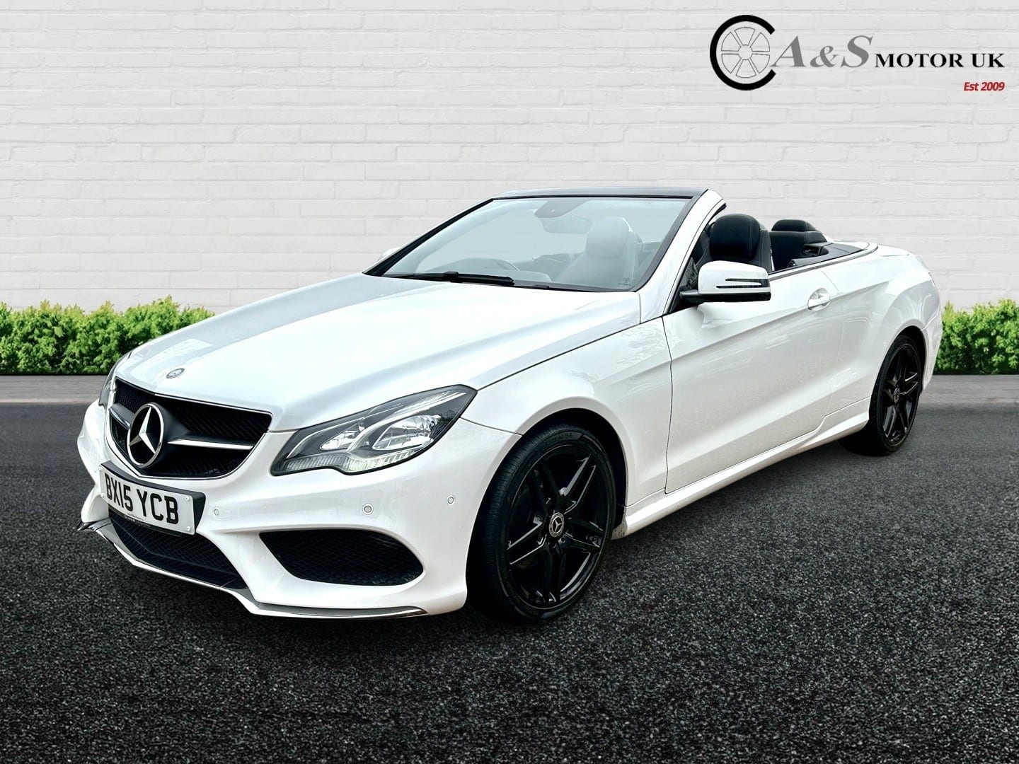 Mercedes-Benz E Class - image 1 of 29