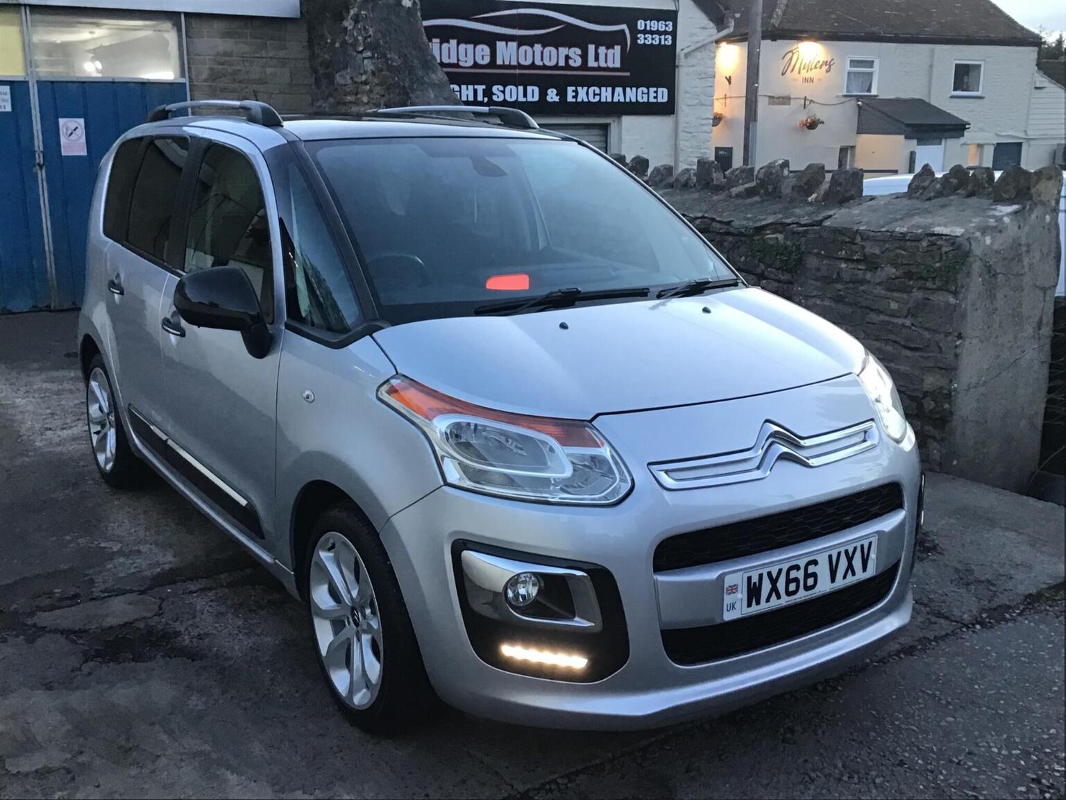 Citroen C3 Picasso - image 1 of 17