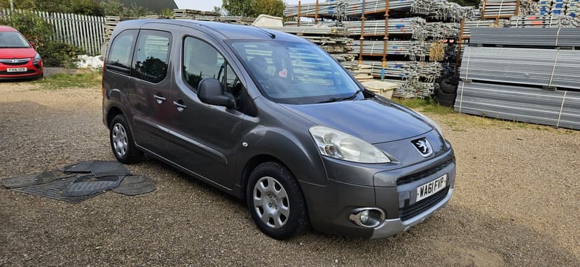 2011 PEUGEOT PARTNER TEPEE