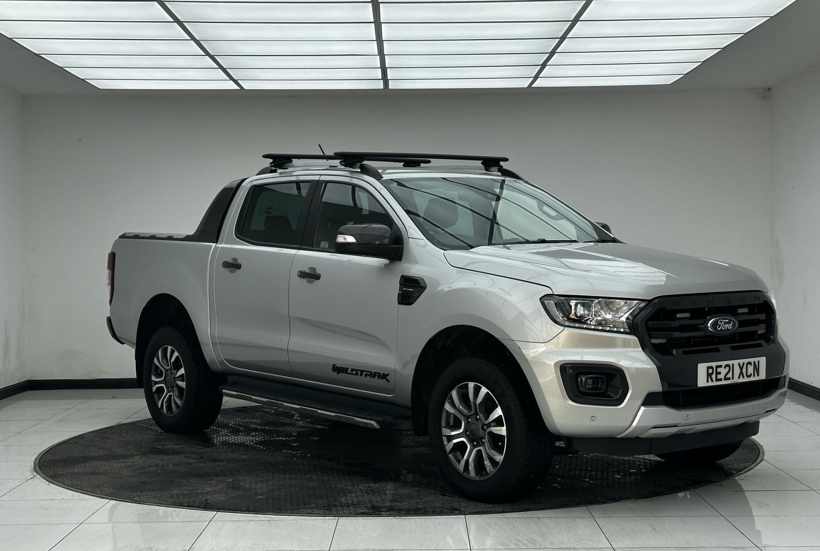 Ford Ranger - image 1 of 56