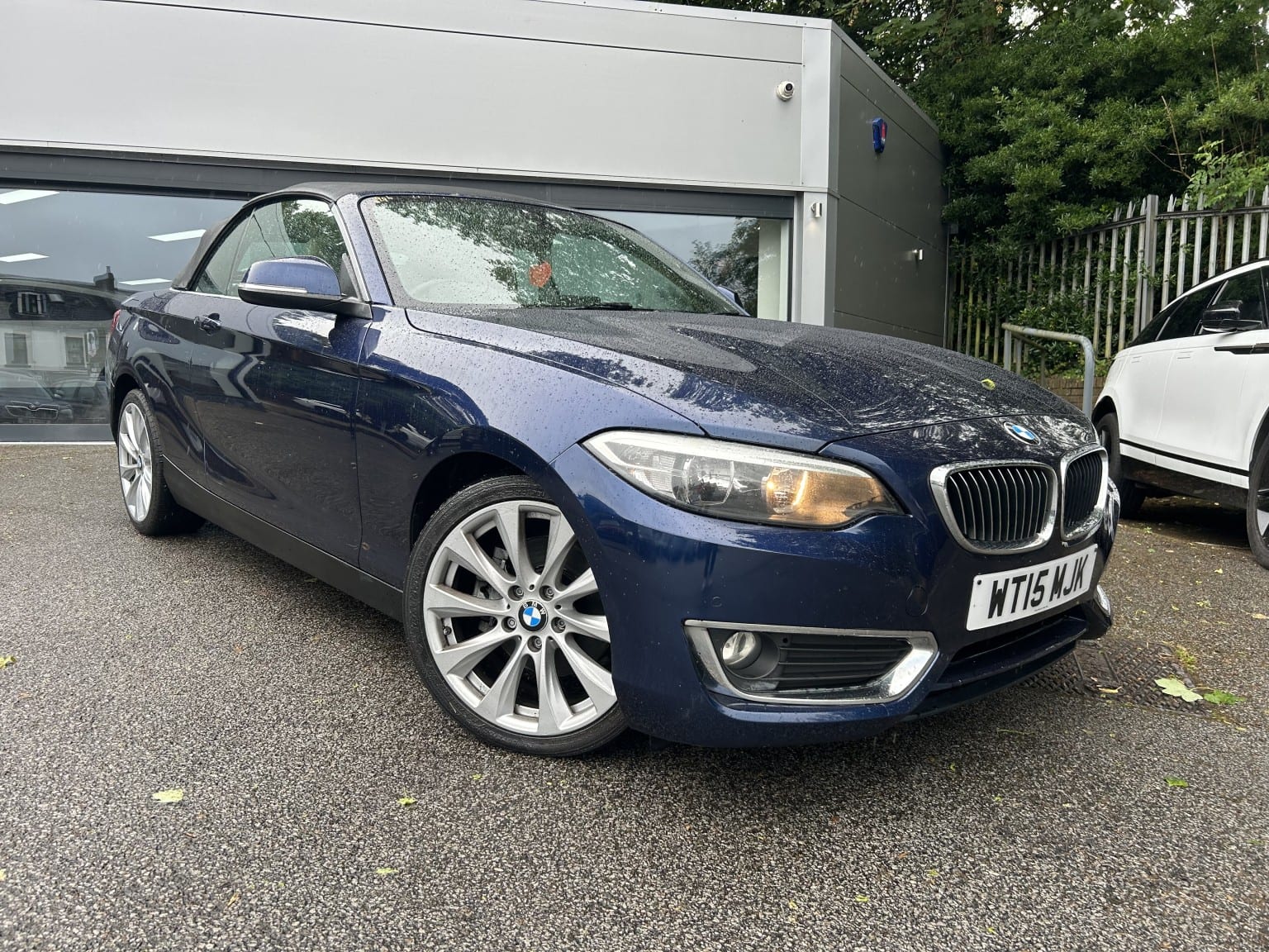BMW 2 Series - image 1 of 18