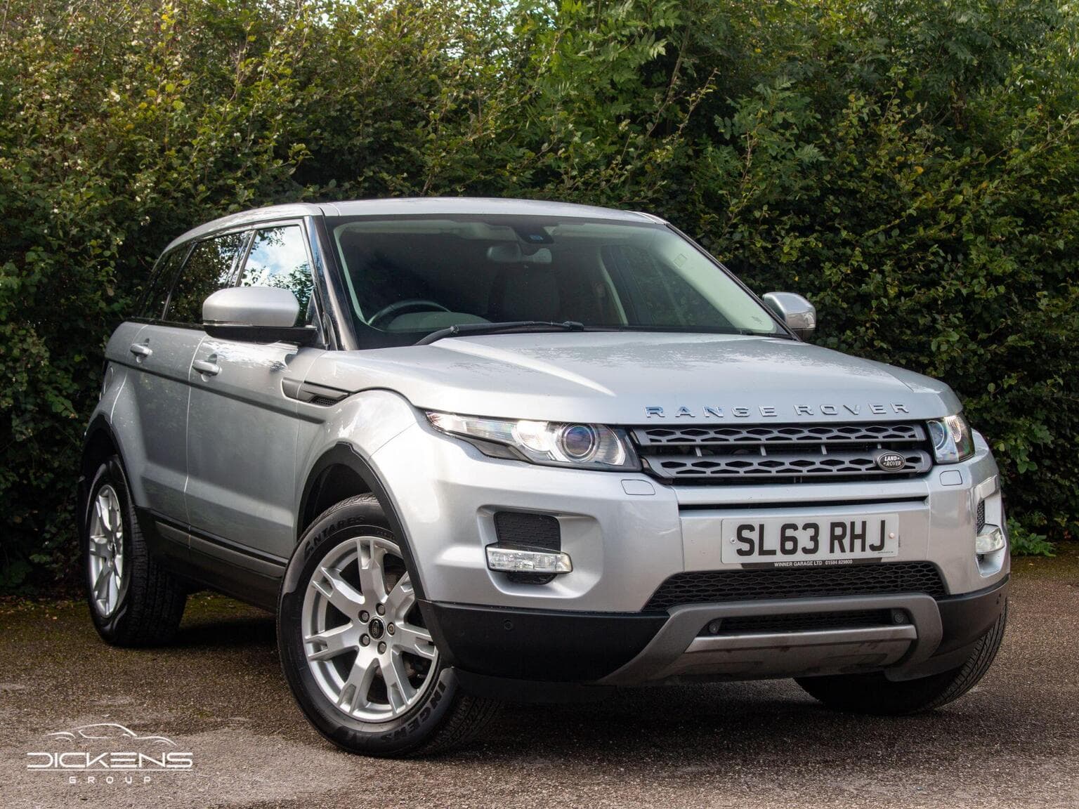 Land Rover Range Rover Evoque - image 1 of 36