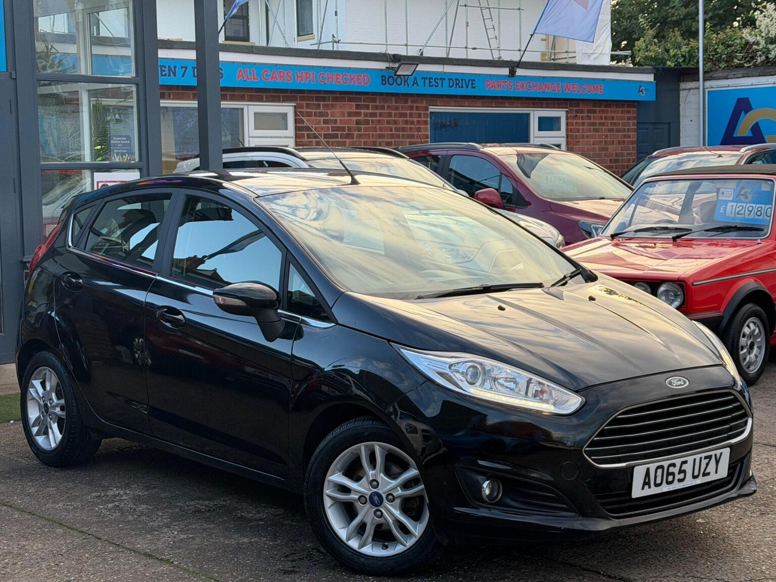 Ford Fiesta - image 1 of 67