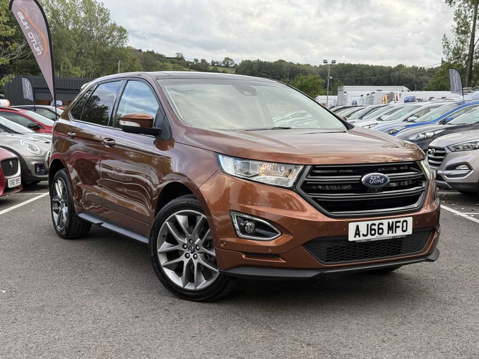 Ford Edge - image 1 of 64