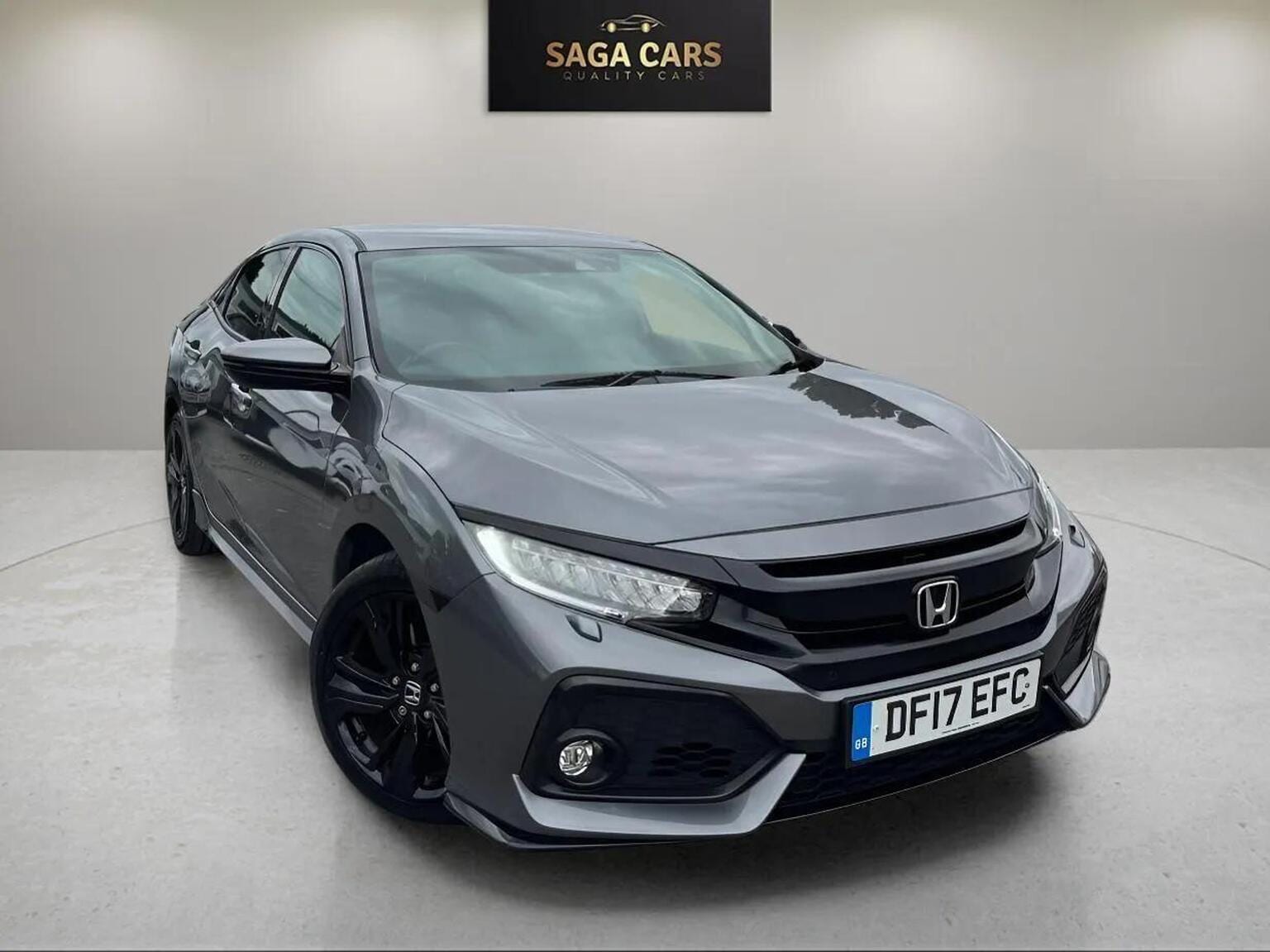 Honda Civic - image 1 of 47