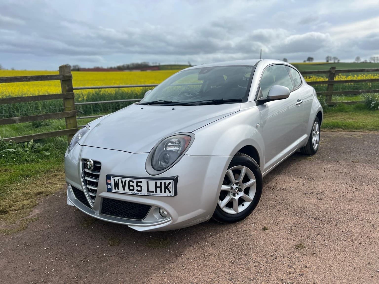 Alfa Romeo MiTo - image 1 of 12