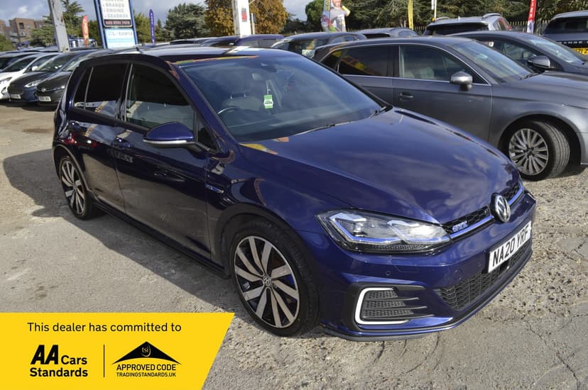 2020 VOLKSWAGEN GOLF