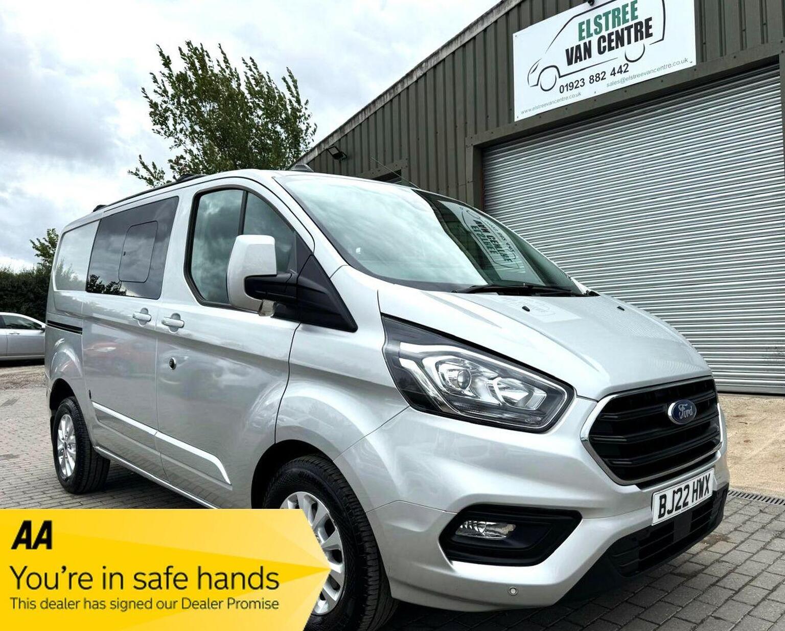 Ford Transit Custom - image 1 of 38