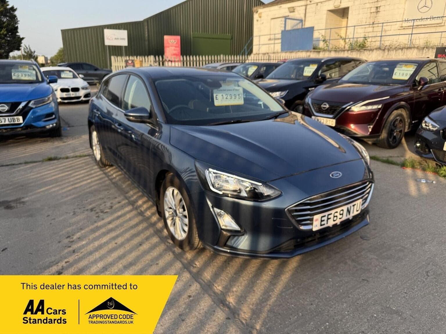 Ford Focus - image 1 of 58