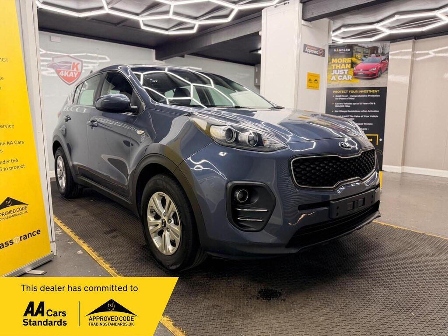 Kia Sportage - image 1 of 64