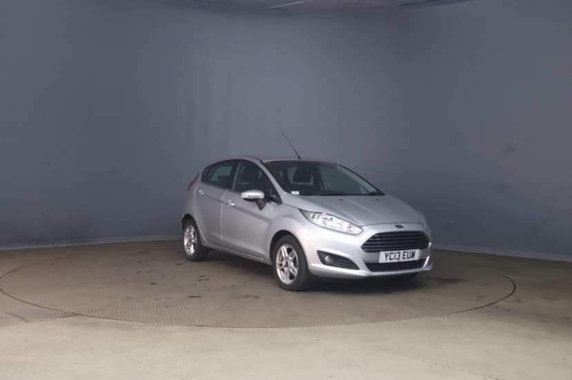 2013 FORD FIESTA