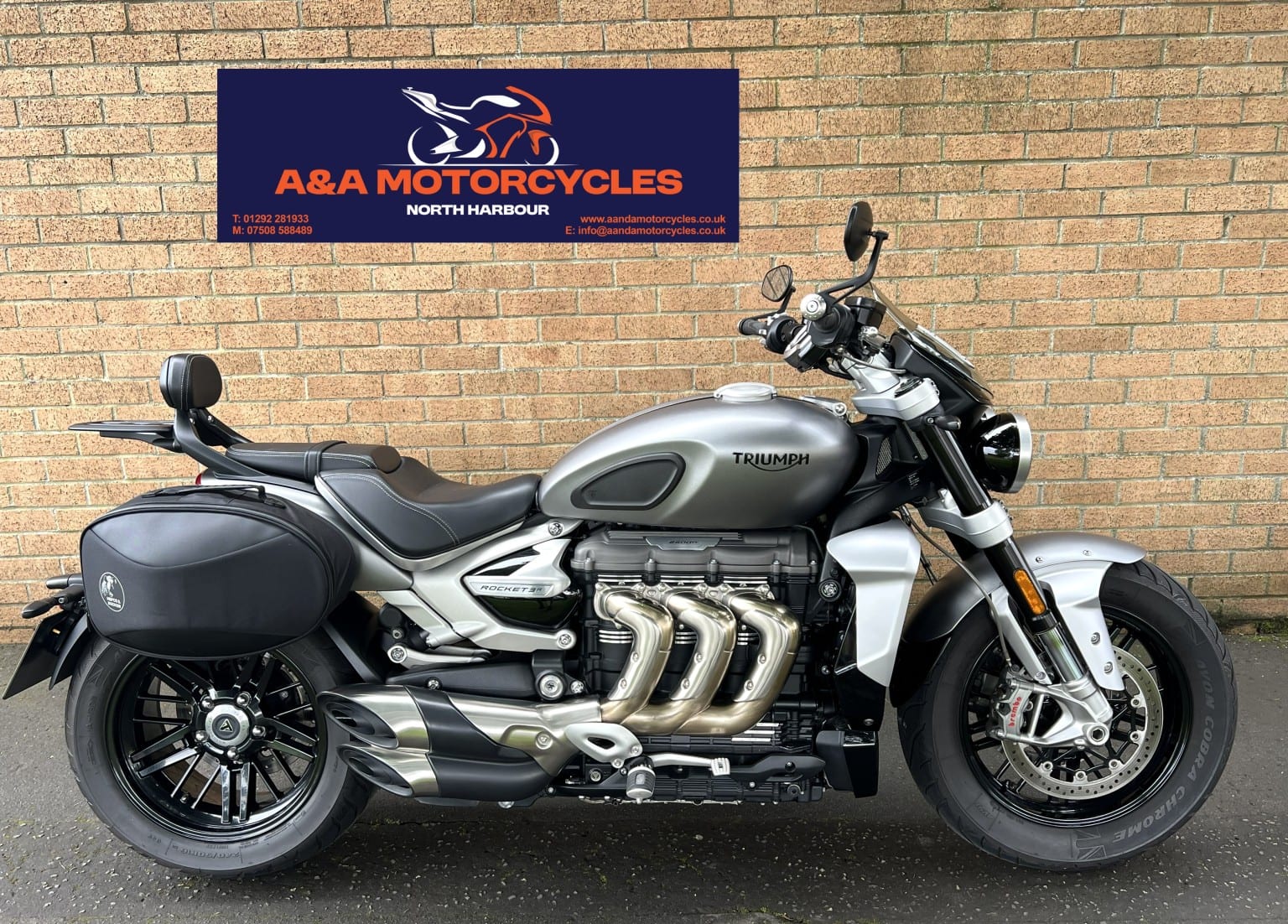 Triumph Rocket III - image 1 of 6
