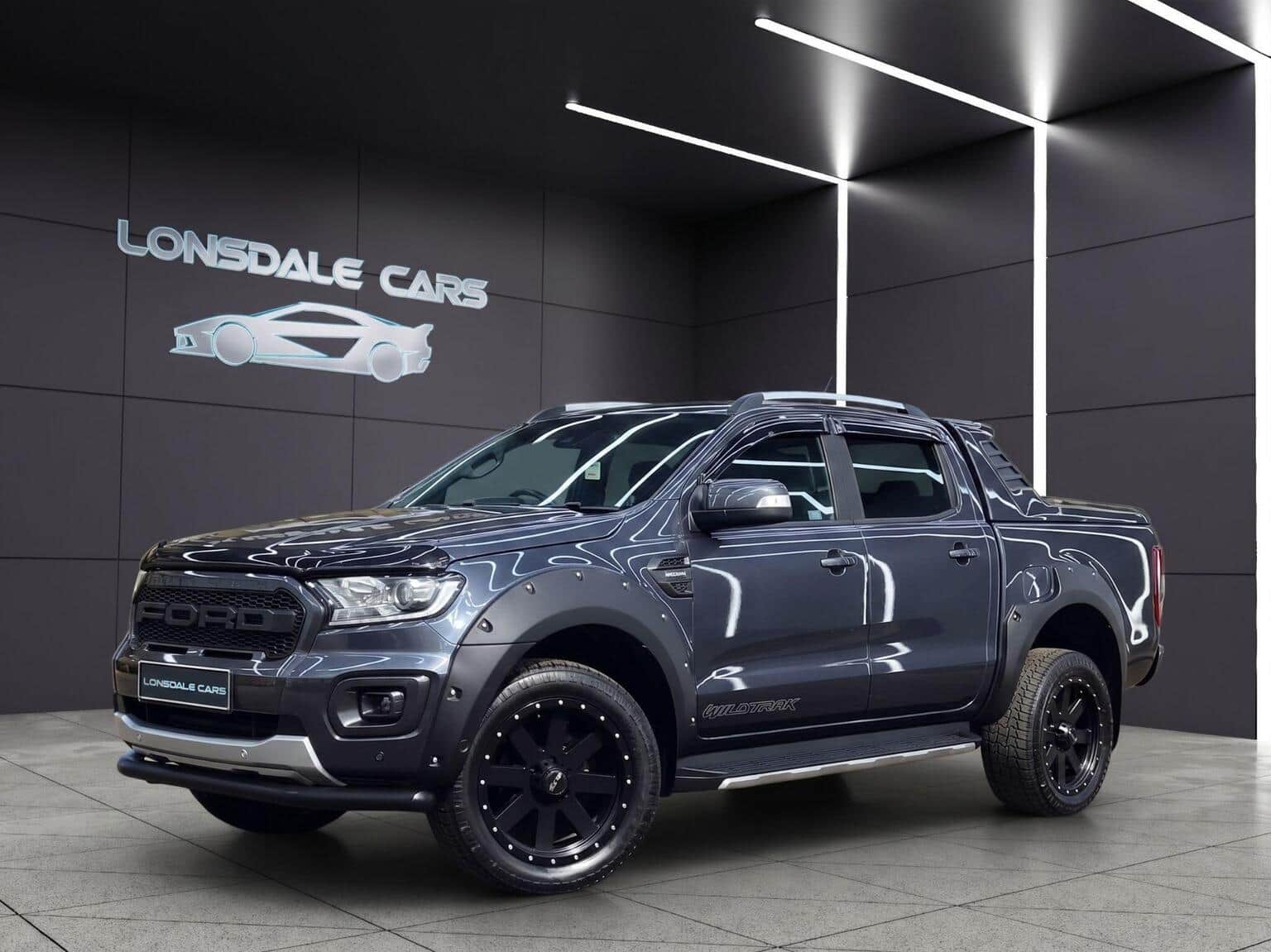 Ford Ranger - image 1 of 46