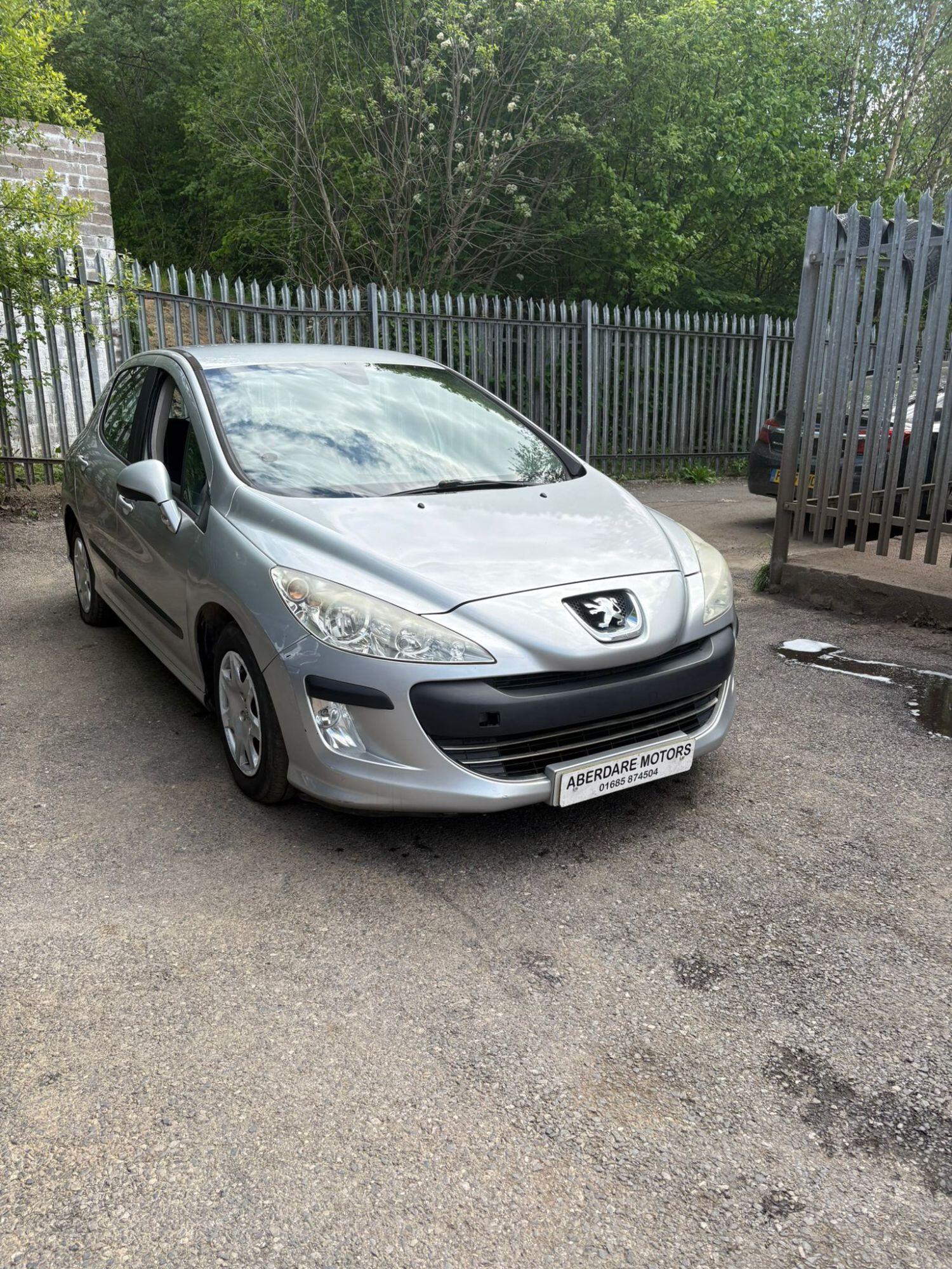 Peugeot 308 - image 1 of 12