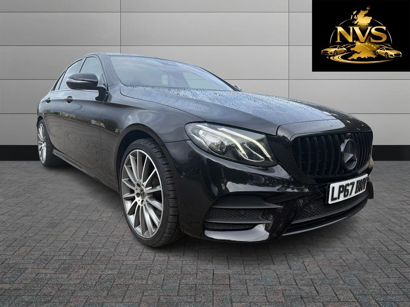 Mercedes-Benz E Class - image 1 of 12