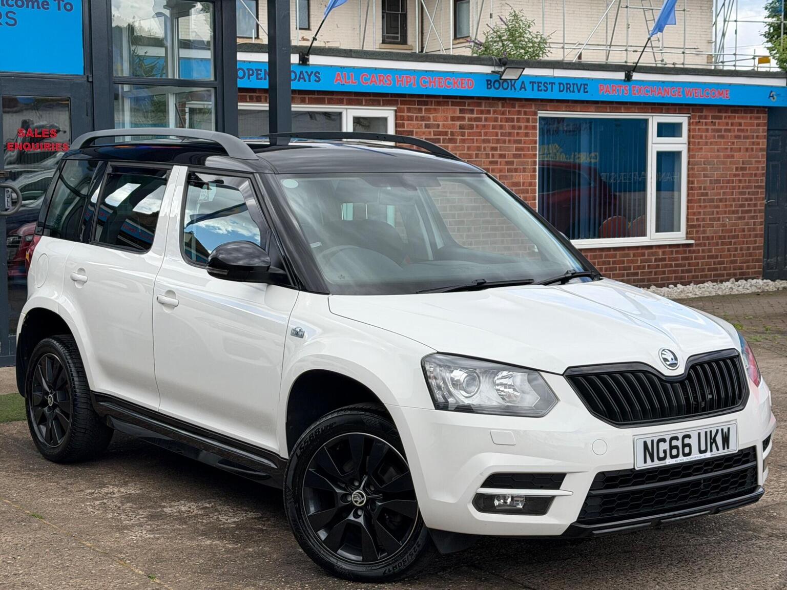 Skoda Yeti - image 1 of 57