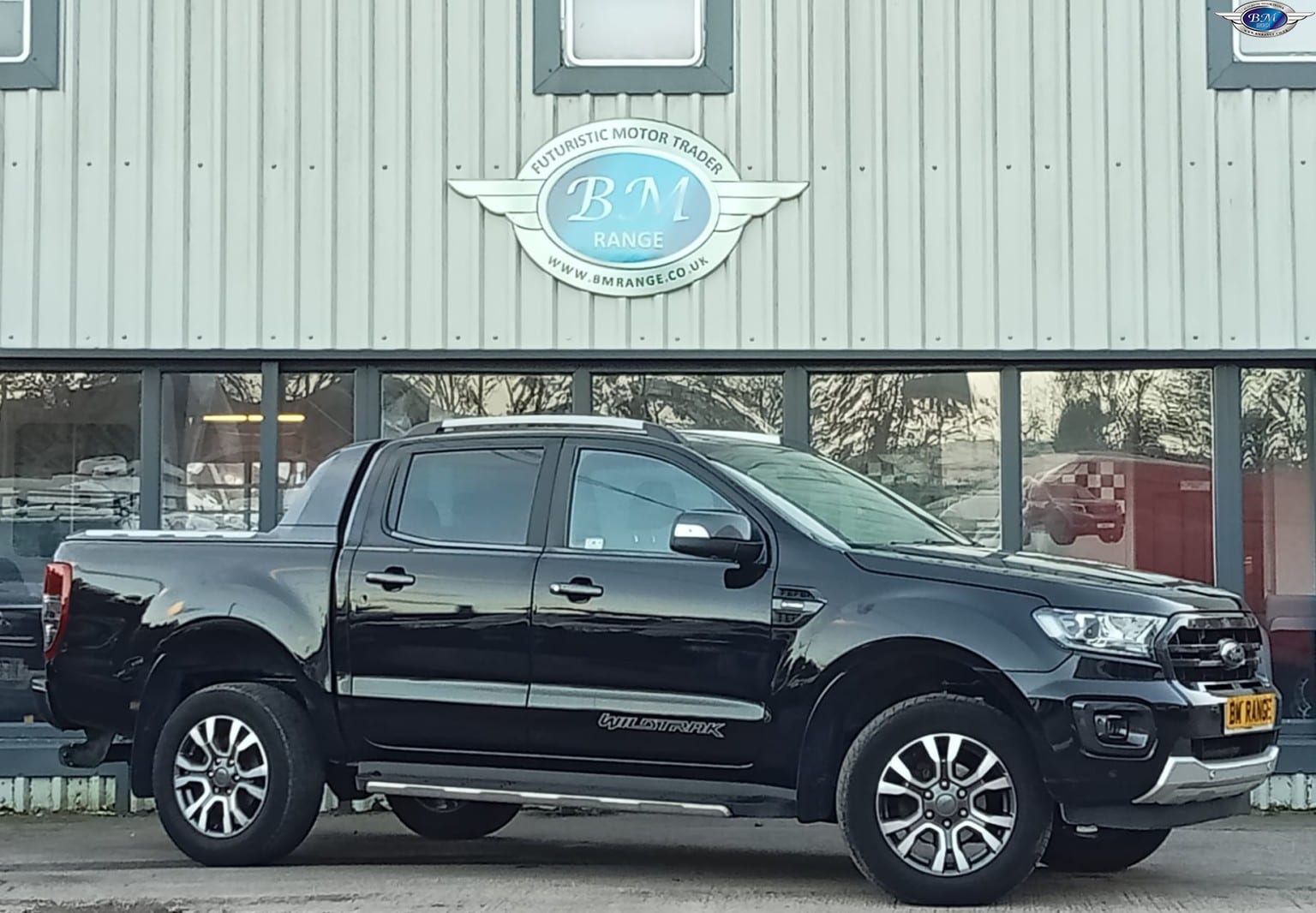 Ford Ranger - image 1 of 22